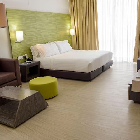 Holiday Inn Express - Cartagena Bocagrande, An Ihg Hotel Eksteriør bilde